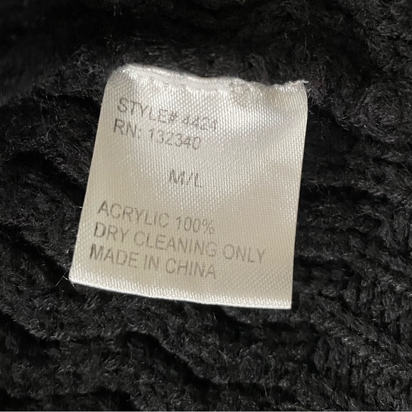 Hot & Delicous Open Knit Long Sweater Cardigan Ombre White Black, Sizes M/L - Picture 5 of 8